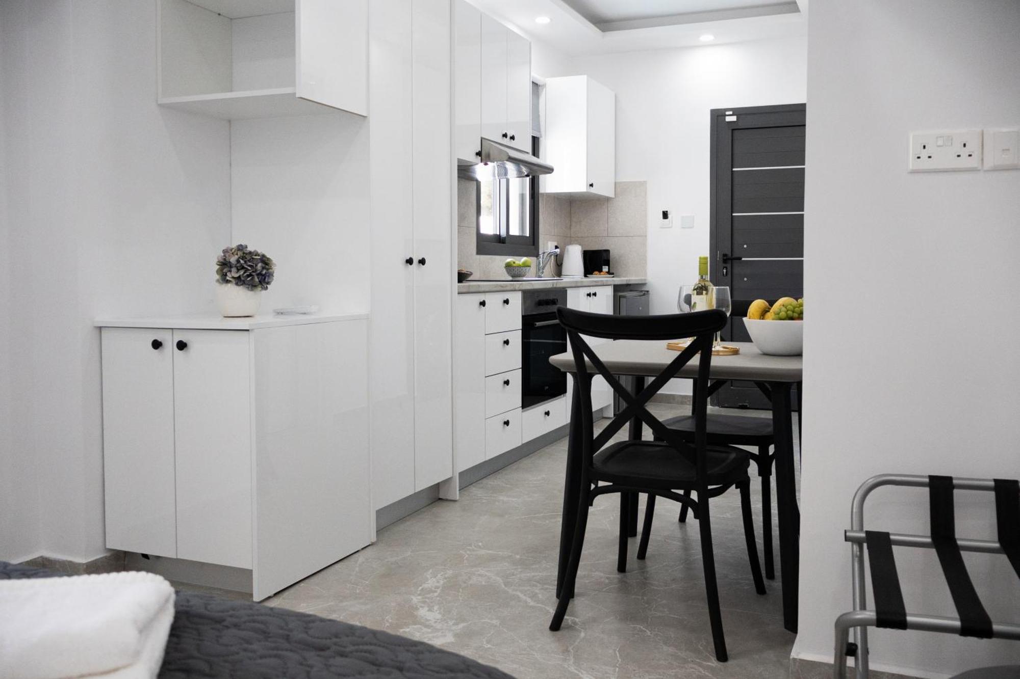 Apartment Harbour Paradise Paphos